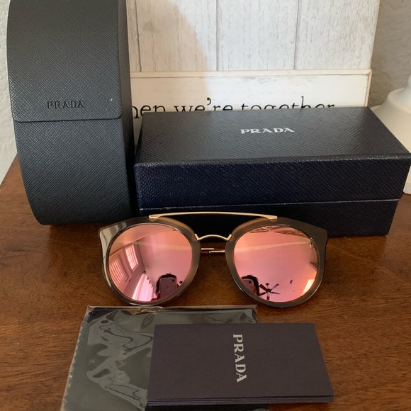 Prada Accessories - New💞 Prada sunglasses pilot